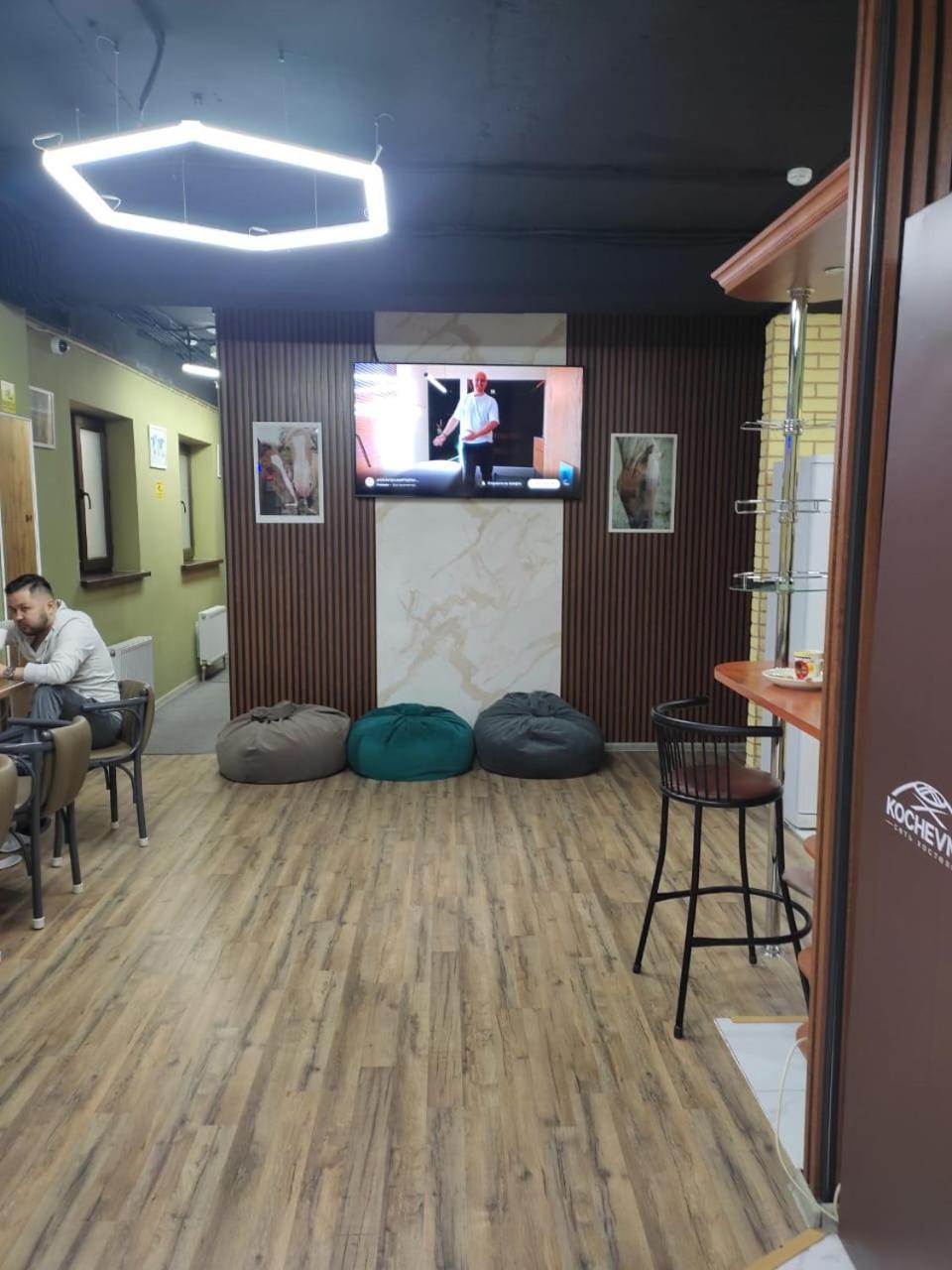 Hostel Kochevnik Capsule Hotel Almaty Exterior foto
